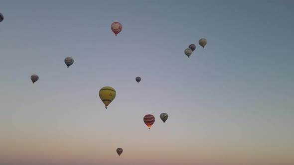 Balloons In Sky alt