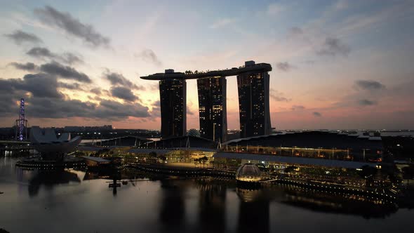 The Majestic Marina Bay of Singapore alt