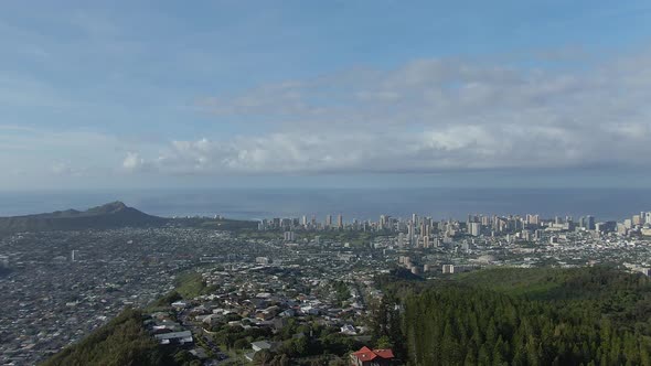 Aerial view of Wa'ahila Ridge overlooking the Waikiki cityscape alt