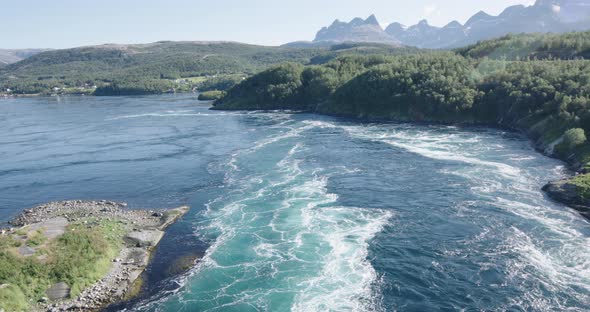 Saltstraumen norway water maelstrom nature alt