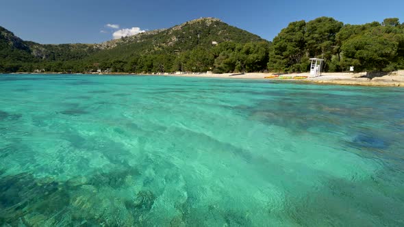 Mallorca, Spain. Sandy Beach with Turquoise Water. Transparent Water of Mediterranean Sea Are alt