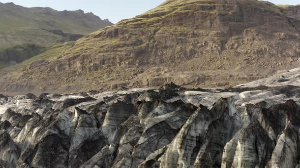 Rugged Edges Of The Natural Glacier Formations Of Solheimajokull Glacier In Iceland In Summer alt