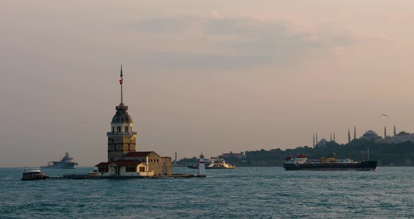 View Of Istanbul Kizkulesi alt