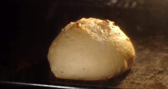 Timelapse Bread Is Baked in Four Until Golden Brown alt