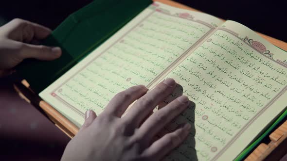 Muslim Young Man Reading Quran Mosque alt
