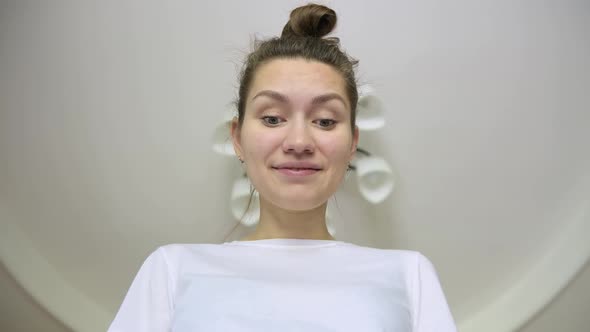 woman goes to something, rejoices then gets upset and leaves alt