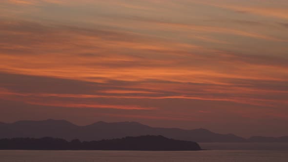 Beautiful Red Sky In The Morning alt