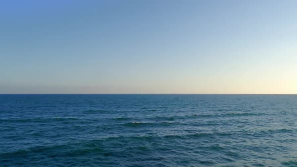 The Horizon in the Open Sea