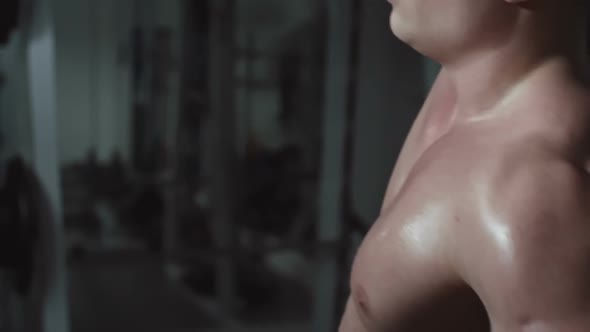 Warming Up Before Exercise alt