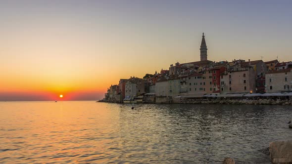 Time Lapse Sunset at Rovinj Croatia alt