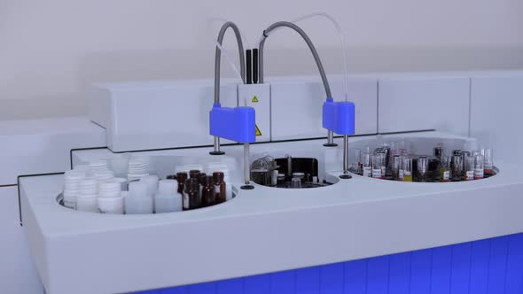 Timelapse Medical Automatic Robotic Analyzer of Human Biological Material alt