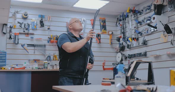 Brutal Man Master Looks Through Ski Readiness alt