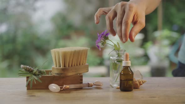 Natural cosmetics, healthy skin care routine alt