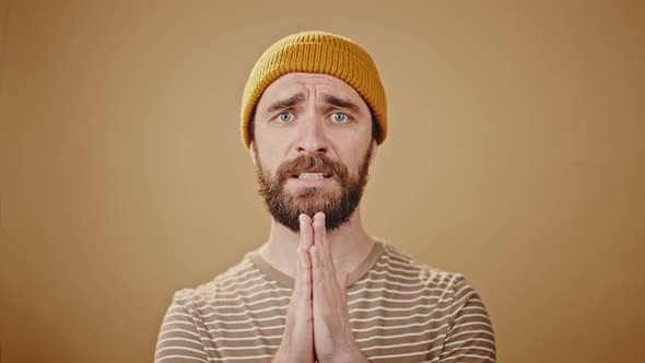 Brutal Lumberjack Stands in Studio Begging for Good Results alt