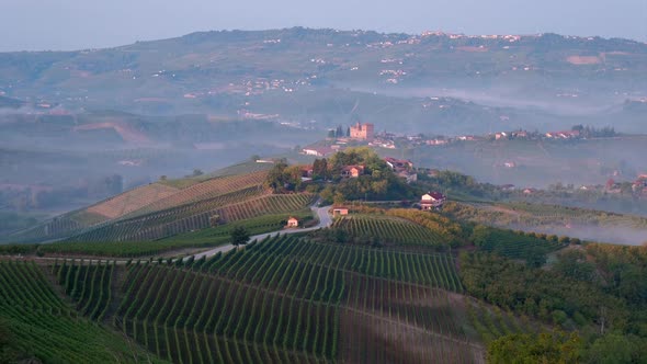 Grinzane Cavour Time Lapse with Fog Mist in Langhe, Piedmont Italy alt