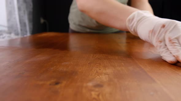 Restoration of Wood Surfaces with Wax Oil