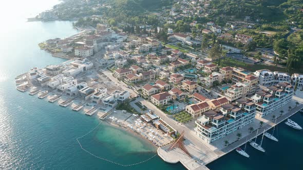 Portonovi Montenegro - seaside resort on the coast of Boka Kotor Bay, Mediterranean alt