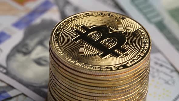 American Dollars and Bitcoins 101 alt