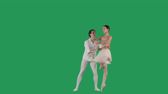 Professional Ballet Pair Practicing Moves on Green Screen alt