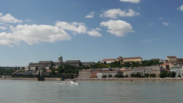 Danube river in Budapest alt