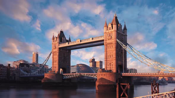 London Timelapse alt