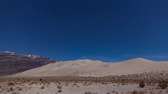 Eureka Dunes Night to Day - Death Valley National Park - Time lapse alt