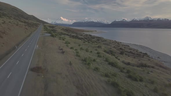 Empty road to Mt Cook