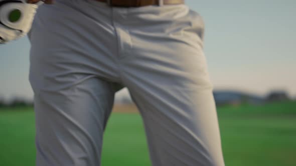 Guy Hands Playing Golf on Sunset Country Club alt