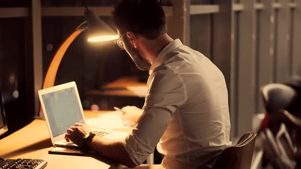 Coder Testing Software. Programming Coding Web Technologies Outsource. It Software Developer. alt