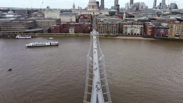 Drone View of London Millennium Footbridge Across the Thames alt