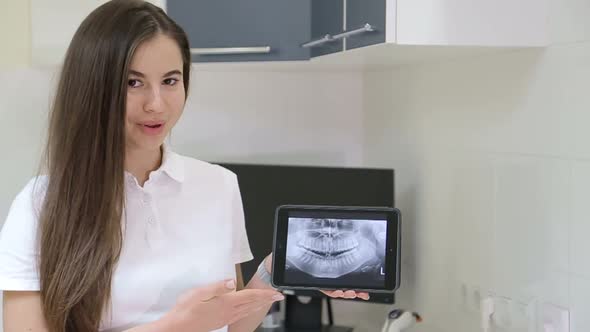 Woman at the Dentist Smiling alt