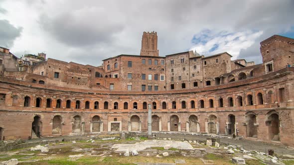 A Panoramic View on Trajan's Market Timelapse Hyperlapse on the Via Dei Fori Imperiali, in Rome alt