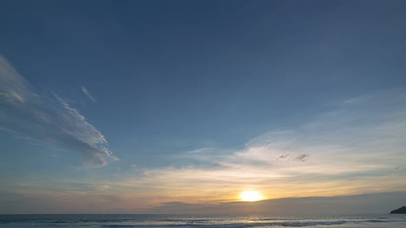Time Lapse Beautiful Sky In Sunrise Above The Sea. alt