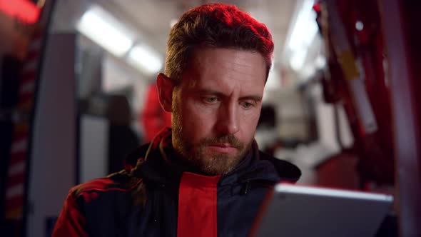 Paramedic Working on Tablet alt