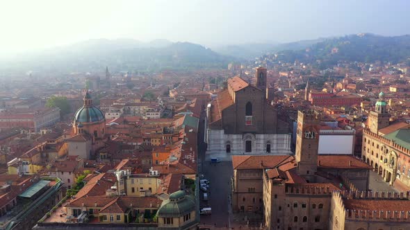 Drone flight of the Diocesan Museum of San Petronio, Bologna, Italy