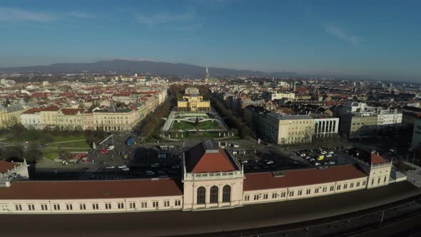 Aerial view of the railway station in Zagreb alt