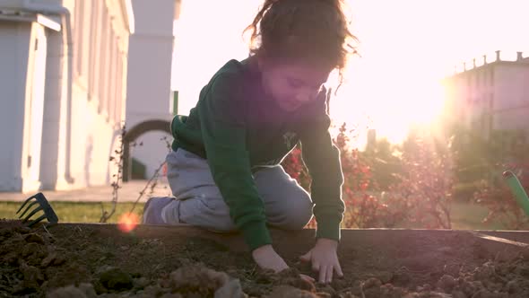 Schoolgirl In Ecological Garden alt