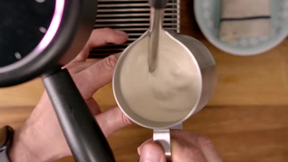 Cream Whipping Machine alt