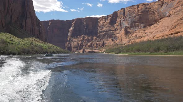 Boats sailing in Colorado River alt