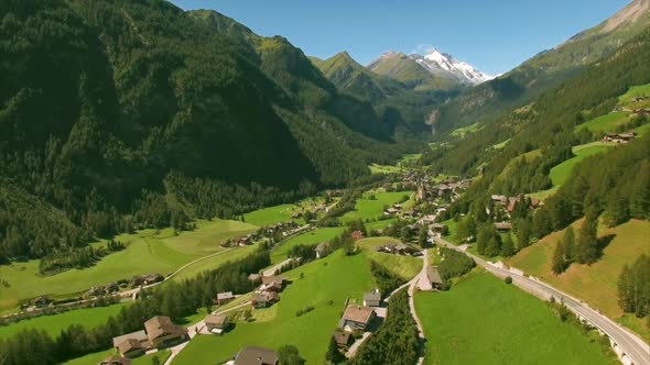 Alpine valley Heiligenblut, aerial footage alt