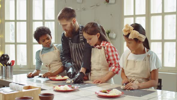 Chef Teaching Kids Cooking on Culinary Masterclass alt