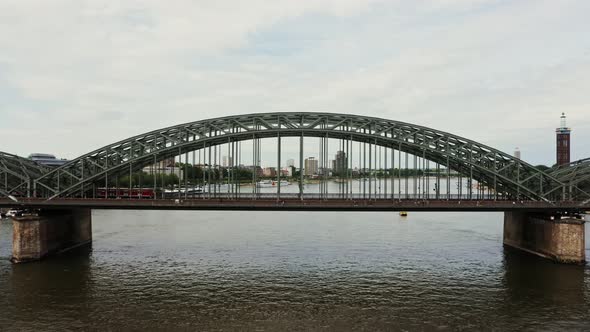 Drone Video View of the Railwaypedestrian Bridge in the City of Cologne alt