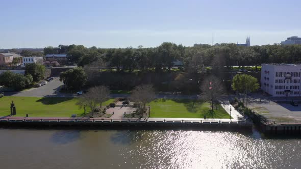 Savannah River Street boardwalk corporate buildings alt
