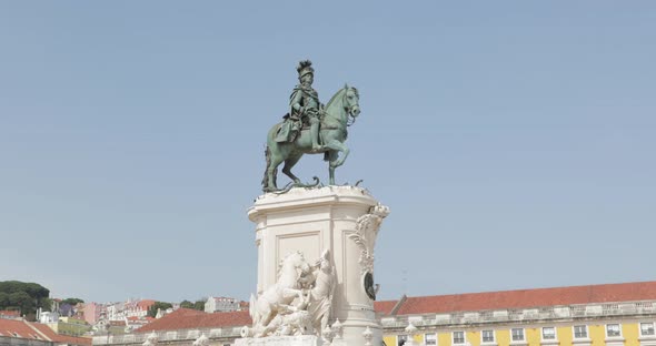 Bronze Statue of King Jose I At The Center Of Terreiro do Paco In Lisbon, Portugal. - wide shot alt