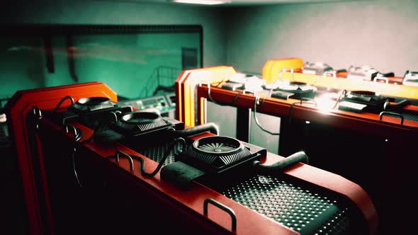 Cryptocurrency Mining Farm Using Computer Graphic Cards alt