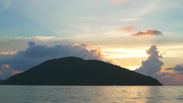 The Island of Koh Tean in Thailand alt