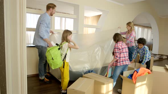 Family Is Moving Out. alt