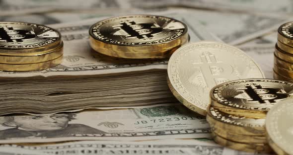 Bitcoins and Dollar Currency Banknotes