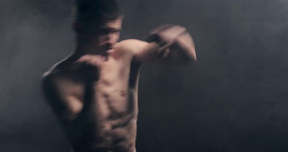 Boxing in the Smoke  alt