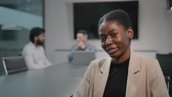 Webcam View African Business Woman Speaker Online Mentor Couch Speaks Looks at Camera Talking alt